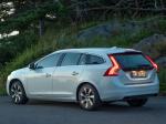 Volvo V60 D6 Plug-In Hybrid 2013 года